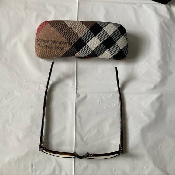 Burberry Eyeglasses Frame B2073 3002 Tortoise 53[]16-135 - Made in Italy - Picture 7 of 7